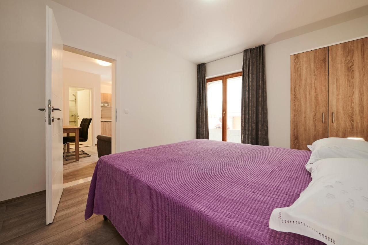 Cutan Apartment Trogir Exterior foto