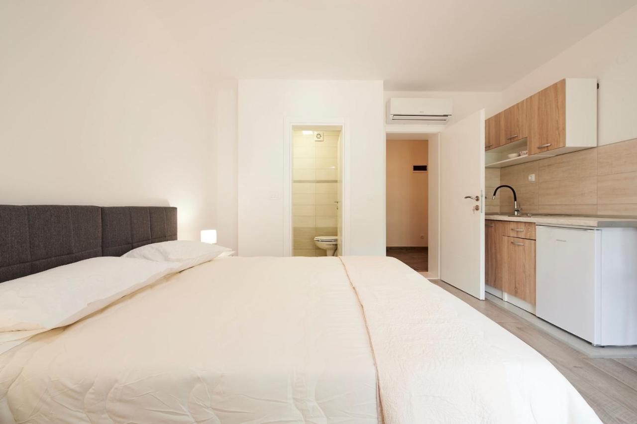 Cutan Apartment Trogir Exterior foto