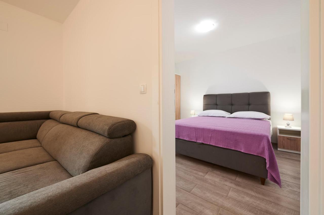 Cutan Apartment Trogir Exterior foto