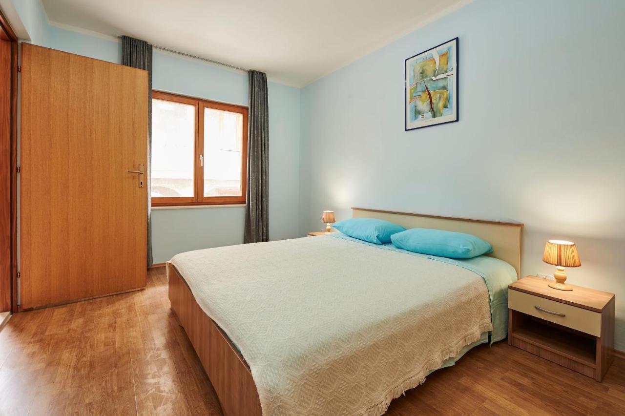 Cutan Apartment Trogir Exterior foto