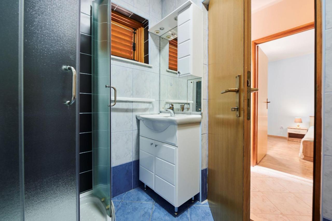 Cutan Apartment Trogir Exterior foto