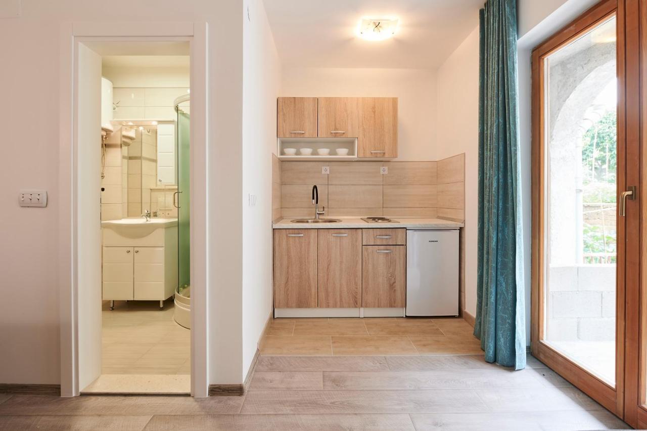 Cutan Apartment Trogir Exterior foto