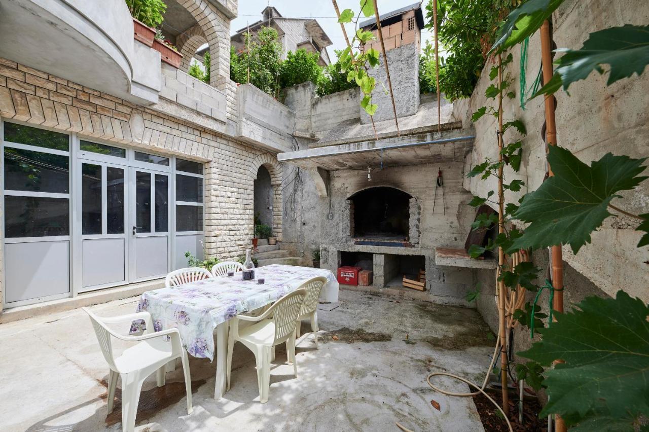 Cutan Apartment Trogir Exterior foto