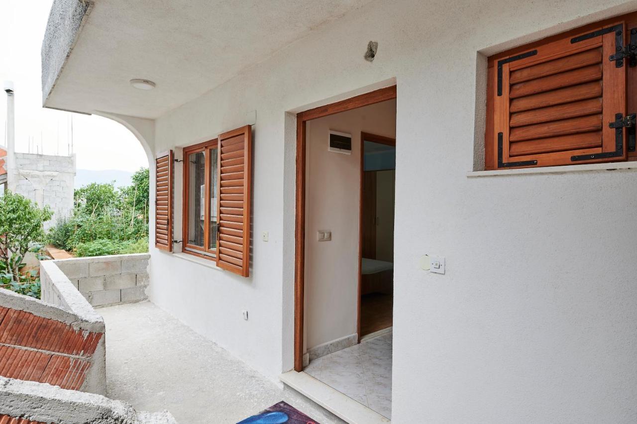 Cutan Apartment Trogir Exterior foto