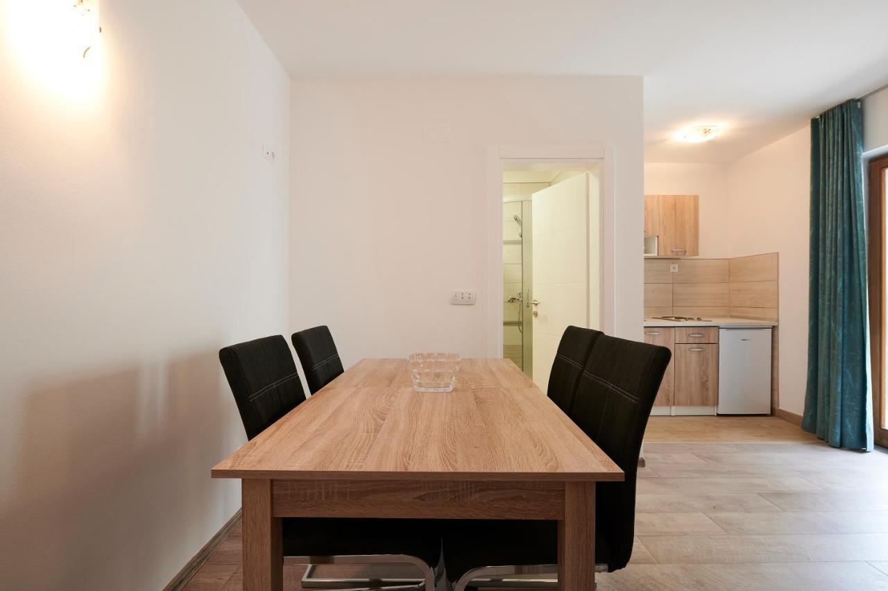 Cutan Apartment Trogir Exterior foto