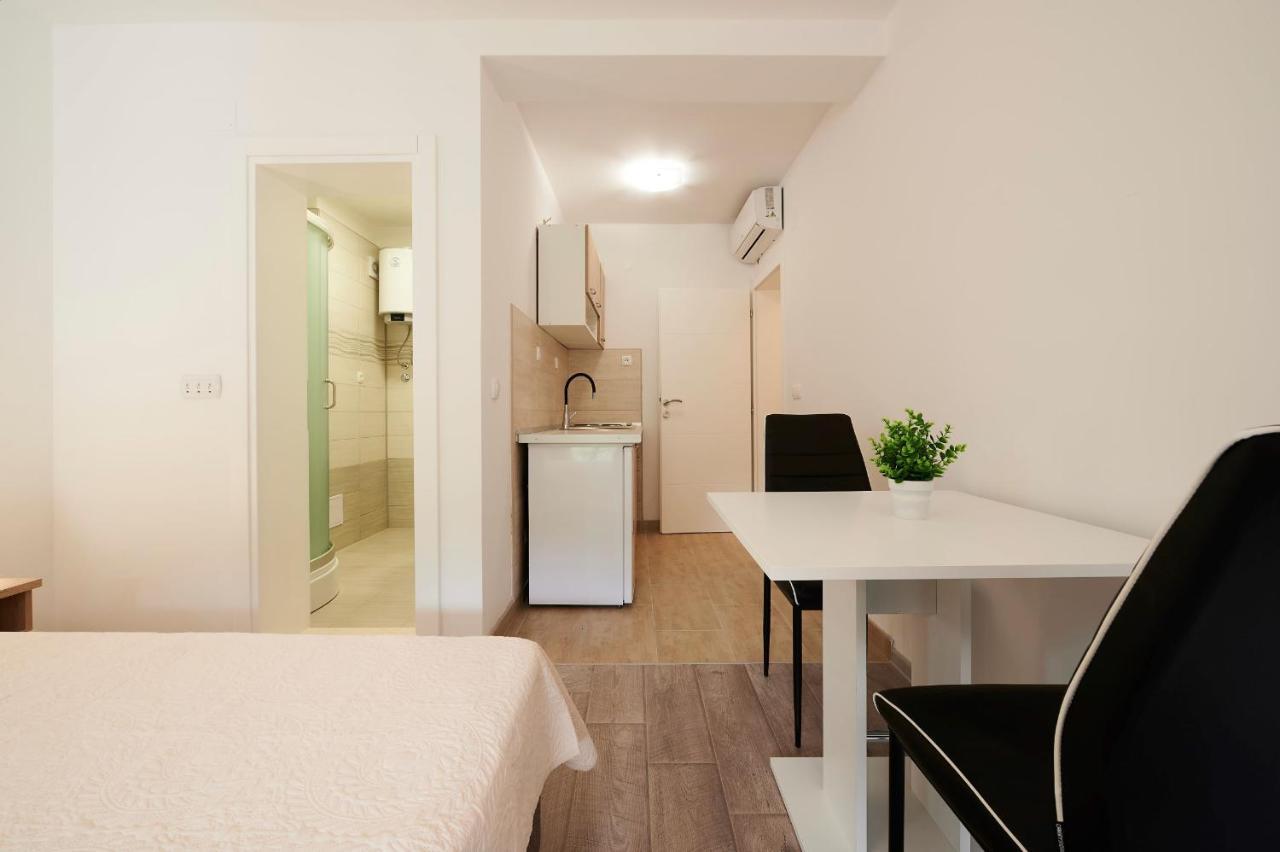 Cutan Apartment Trogir Exterior foto