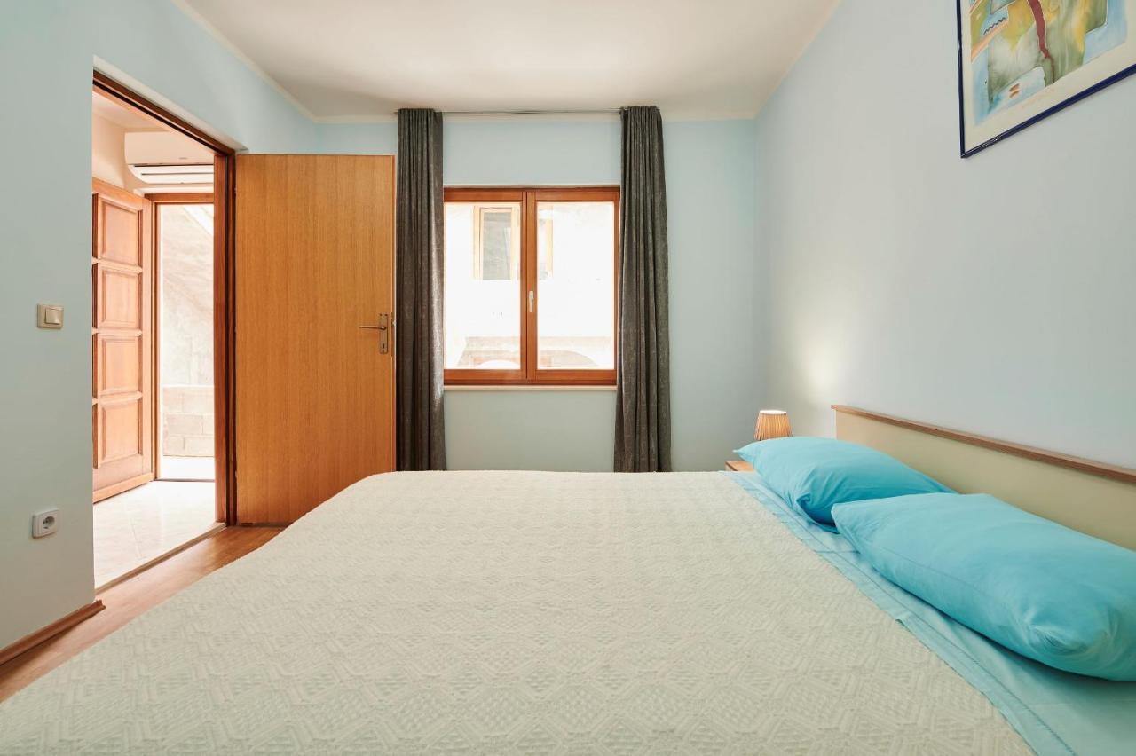 Cutan Apartment Trogir Exterior foto