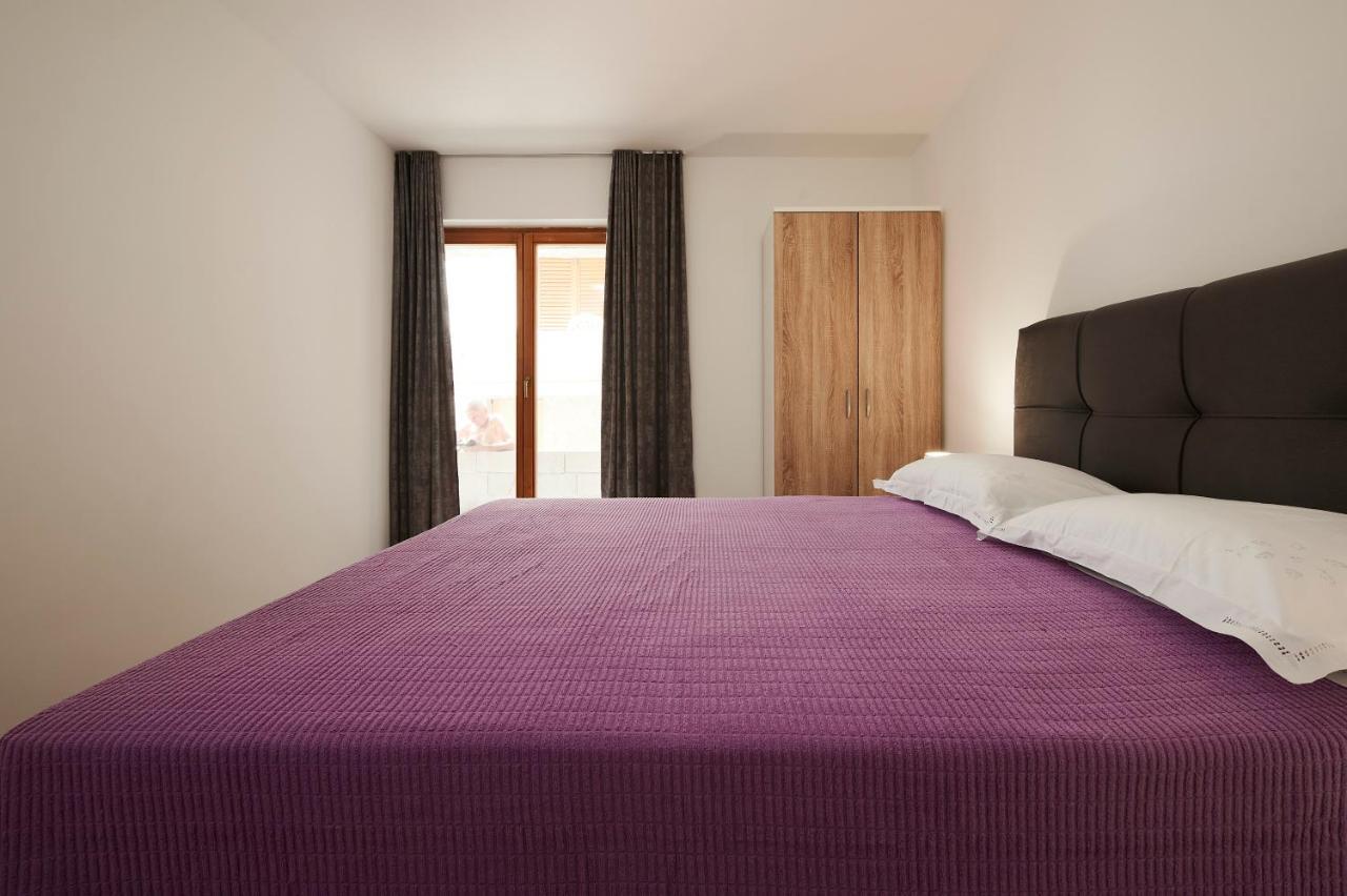 Cutan Apartment Trogir Exterior foto